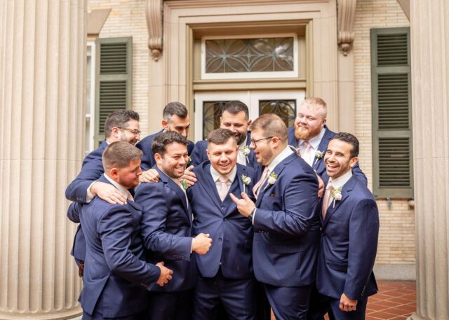 Let us help you and your groomsmen look and feel amazing on your wedding day. 

Make an appointment with us today! ➡️ https://incognitomenswear.com/appointment-request/

Photo by the amazing 📸
@ewe_photography