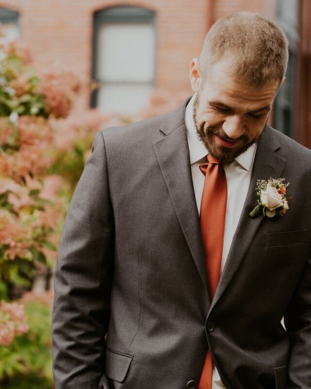 Attention all 2024-2025 Brides & Grooms!! We want to help you feel confident on your wedding day. So book your Wedding Consultation with us now! 

▪️Visit our website at https://incognitomenswear.com/appointment-request/ 
▪️Click schedule a visit 
▪️Choose your desired appointment time 
▪️It's that simple!!!

#mensfashion #menswear #menssuits #menssuitstyle #menstuxedos #menstux #menstuxedo #womenssuits #womenstuxedo 

📸Photo by the amazing @valeriemariephotography_
