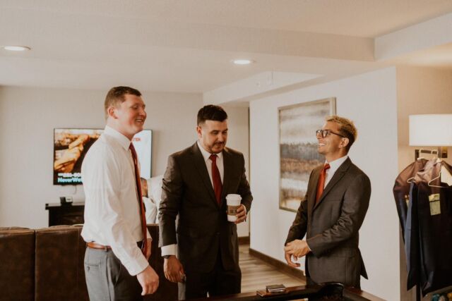 Book a fitting with Incognito TODAY to get that perfect fit for you next #suit or #tux! 👔 You can also visit us in store at 📍1823 Penfield Rd. Penfield NY 14526. 

Click the link to book!👇
https://incognitomenswear.com/appointment-request/ 

📸 @valeriemariephotography_ 

#menswear #mensfashion #mensstyle #suit #suits #tuxedo